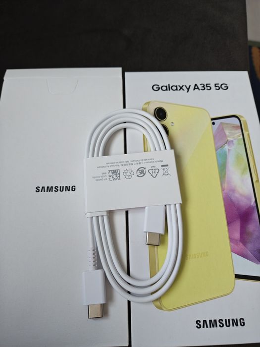 Телефон А35 5G 128 GB като нов,купуван  е 2025 г.