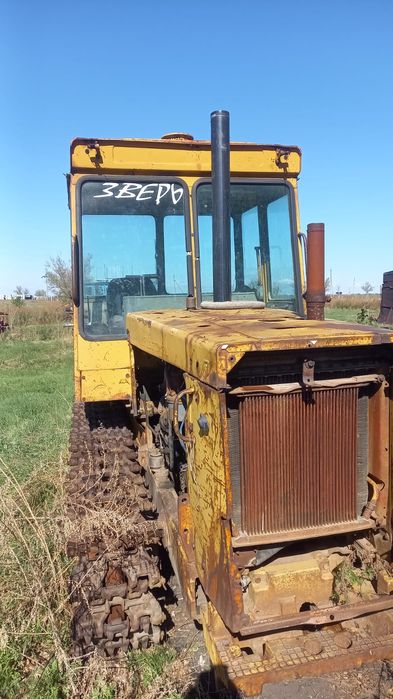 Продам трактор Дт. 75 .