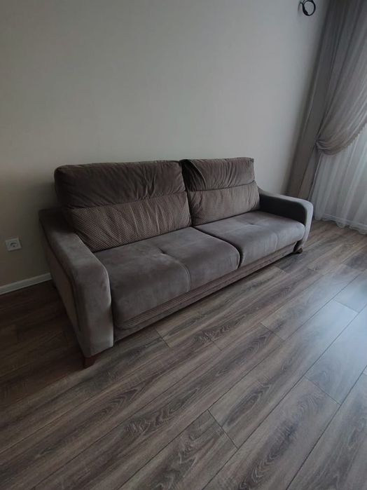 Продам диван за 180000