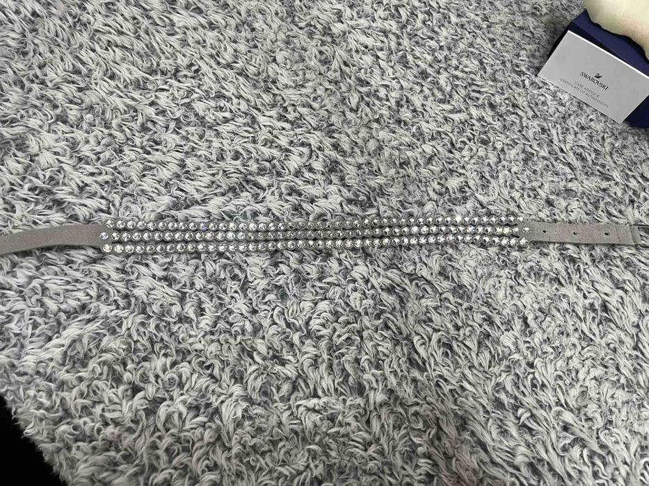 Нова оригинална гривна SWAROVSKI с кутия , не е носена