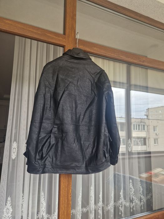 Новая кожаная куртка