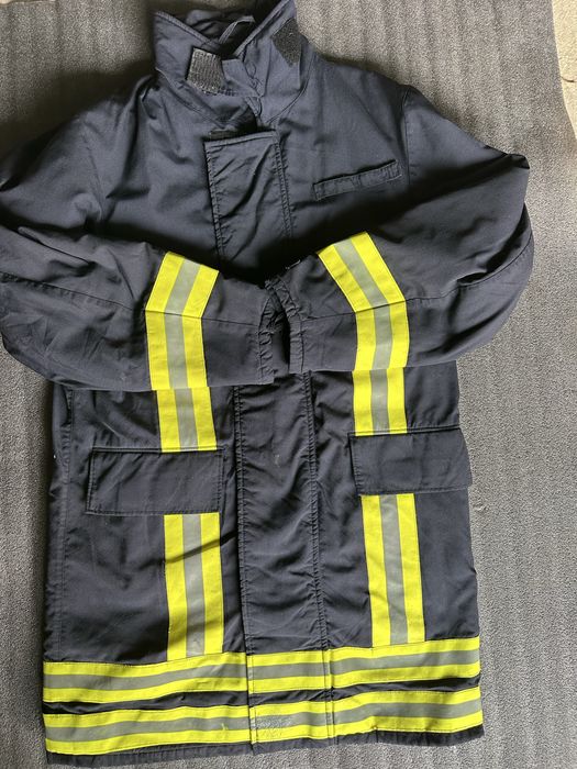 Imbracaminte geaca pantalon pompier nomex goretex sguard