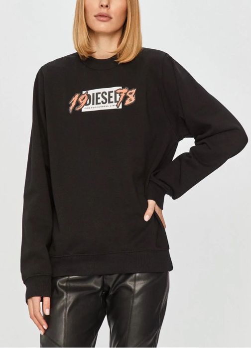 Дамски Суичър Diesel черен М размер