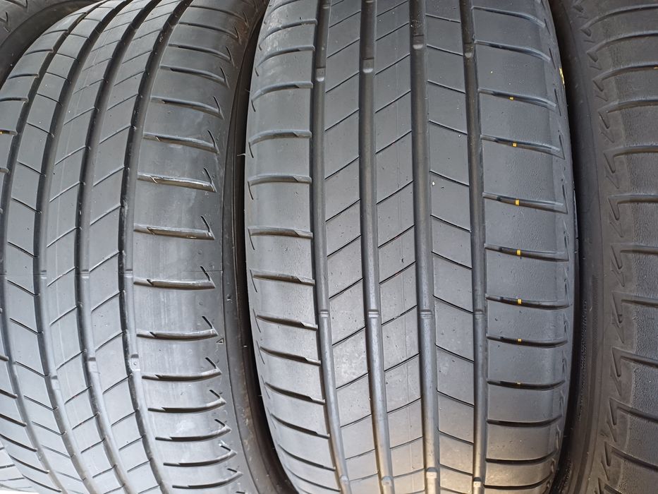 Гуми 225/45/18 Бриджстоун