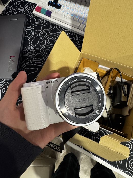 Sony ZV-E10 KIT 16-50mm белый Камера