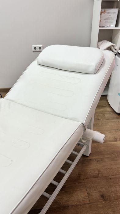 Кушетка косметологическая