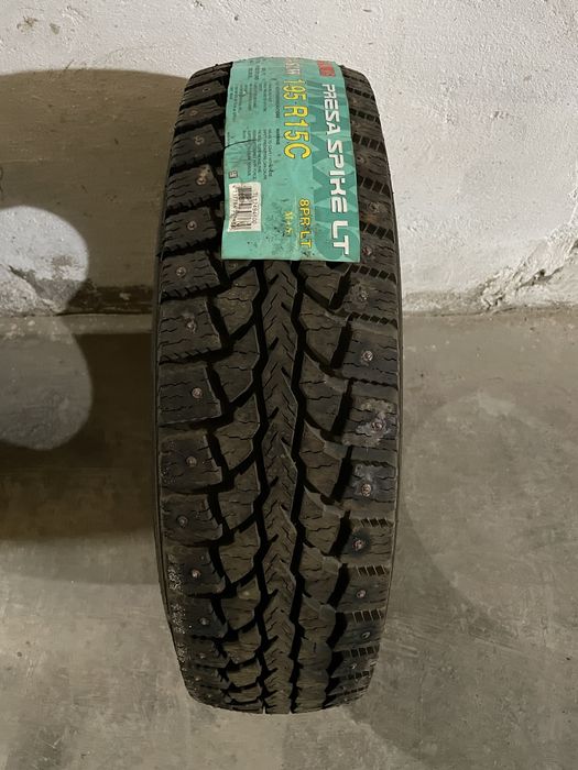 Новый MAXXIS 195 R15 C шипы