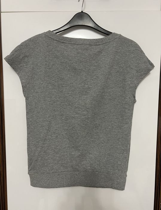 Bluza Guess, noua, gri cu broderii si pietre , XS