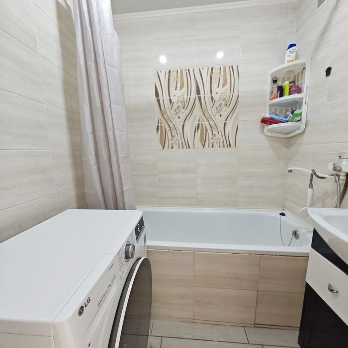 Продам 2 комнатную квартиру