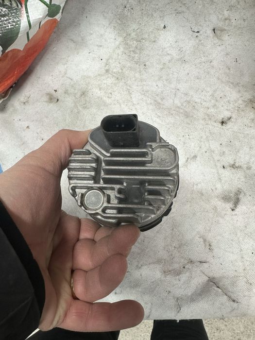 Pompă recirculare apă mercedes.