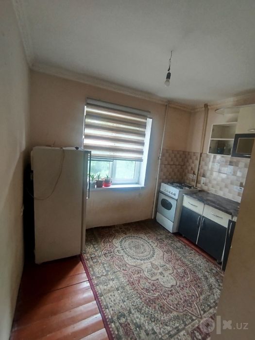 Чиланзар 23.  Продается. Срочно. 2 х комнатная квартира
