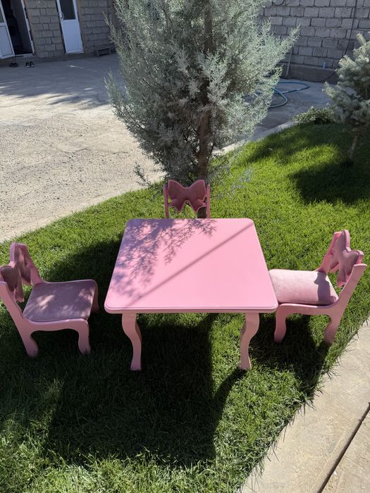 Bolalar stul va stoli