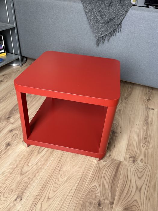 IKEA маса TINGBY червена