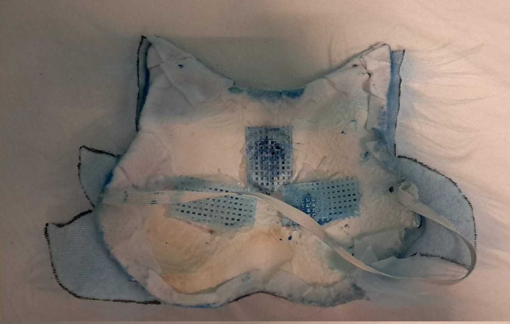 Vand masca handmade.