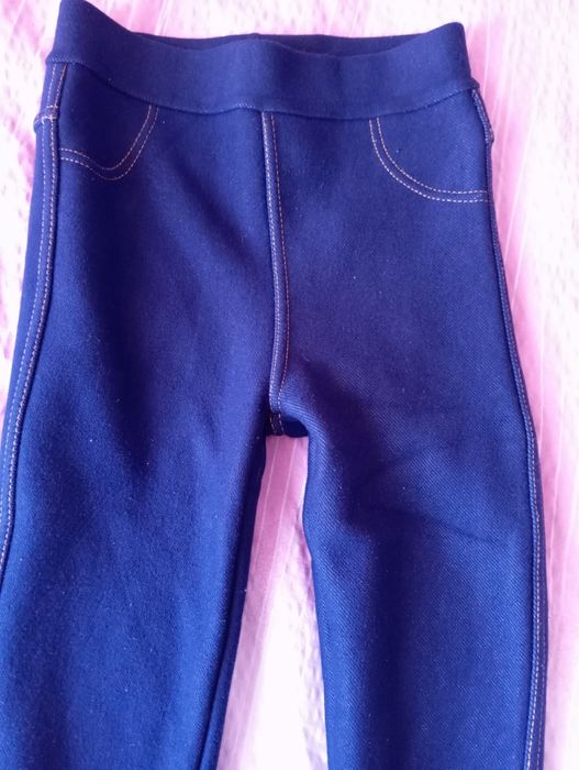 Pantaloni fete 7,8ani