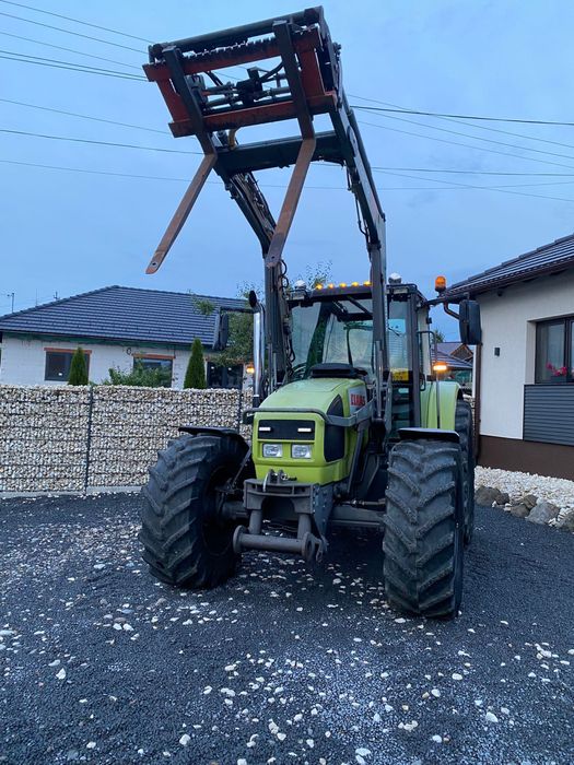Tractor Renault / Claas Ares 550 RX cu incarcator frontal