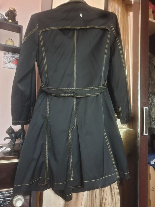 Женский плащ -тренч