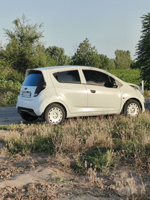 Spark 2012 yil 170.000 pravik Kraska yuq pitno bor