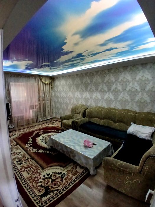 Арзон нархда 3хонали квартира сотилади