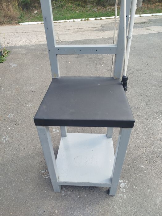 Post de lucru / Masă de lucru metalică cu instalație electrică (Atelier / Exterior)