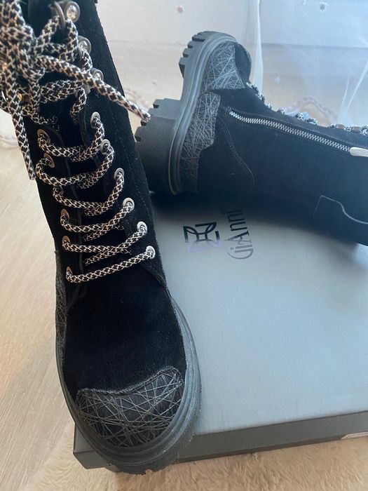 Дамски зимни боти