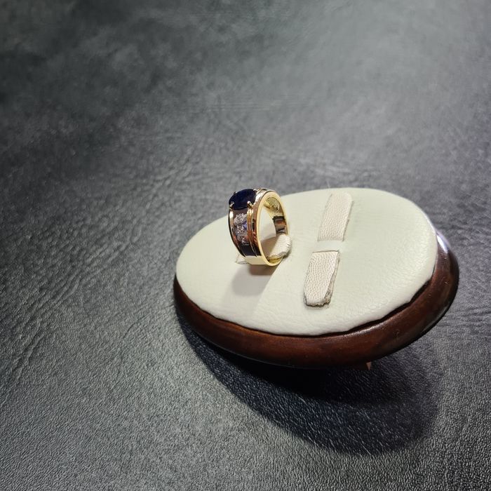 Кольцо Золотое с Бриллиантами Сапфир