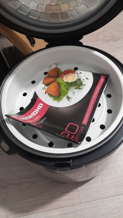 Redmond Sky Cooker Rmc-m223s