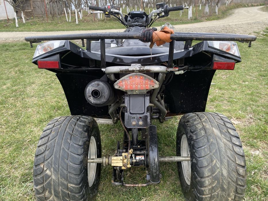 Vând atv e-ton 300