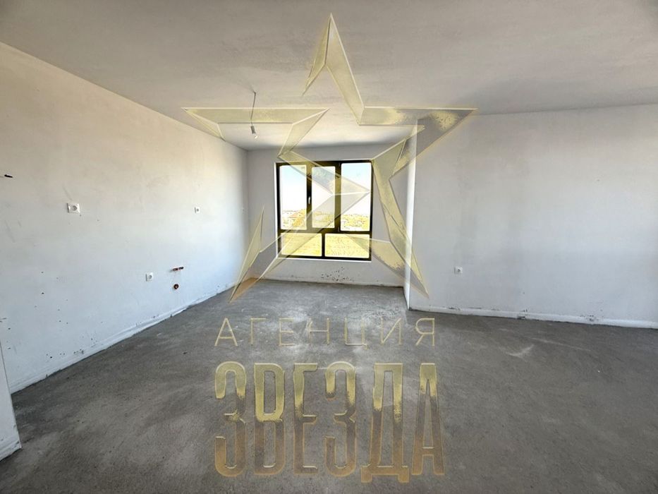 Продава се Тристаен апартамент в с. Белащица, Област Пловдив - 108 кв.м за 1200 €/кв.м - Снимка #4