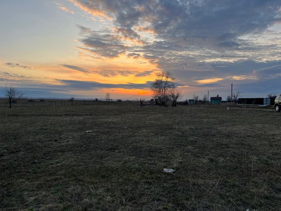 Продам участок в живописном месте