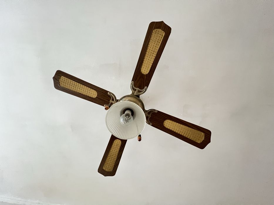 Полилей с вентилатор