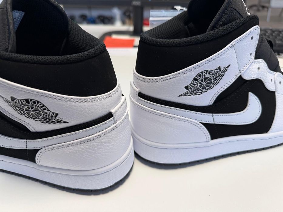 Air Jordan 1 TUXEDO MID