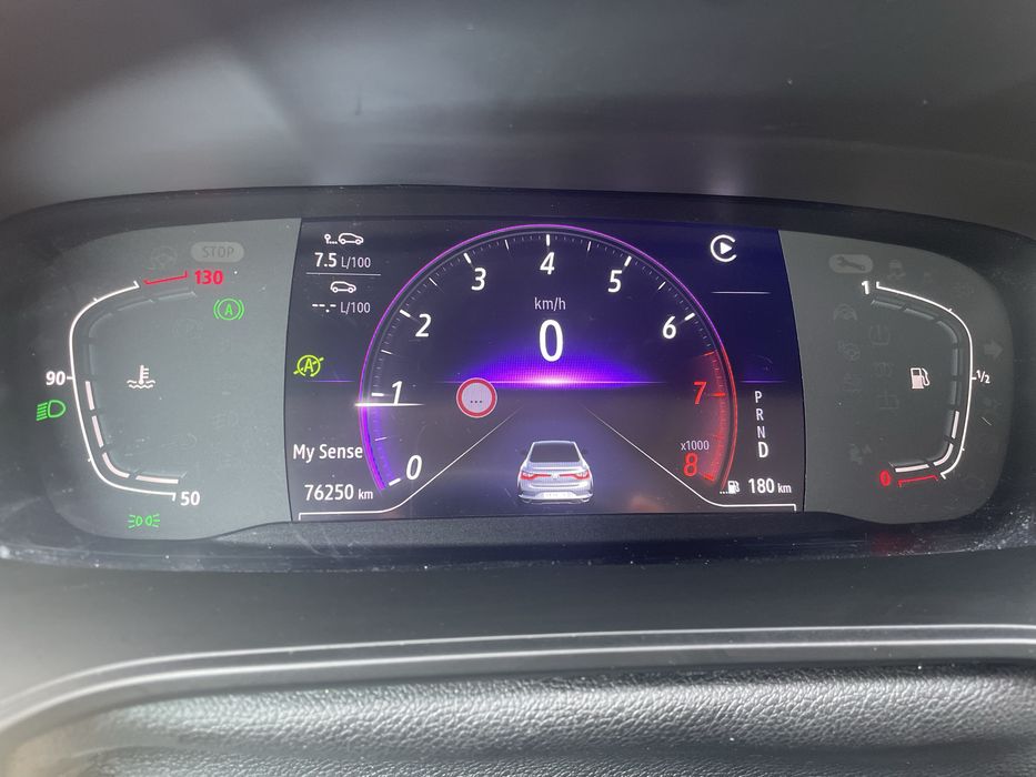 Renault Megane Sedan 1.3 TCe 140 CP EDC TVA deductibil