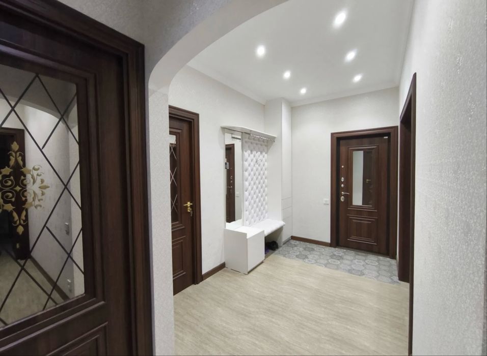 Продается 4х комнатная квартира с евро ремонтом Карасу 1