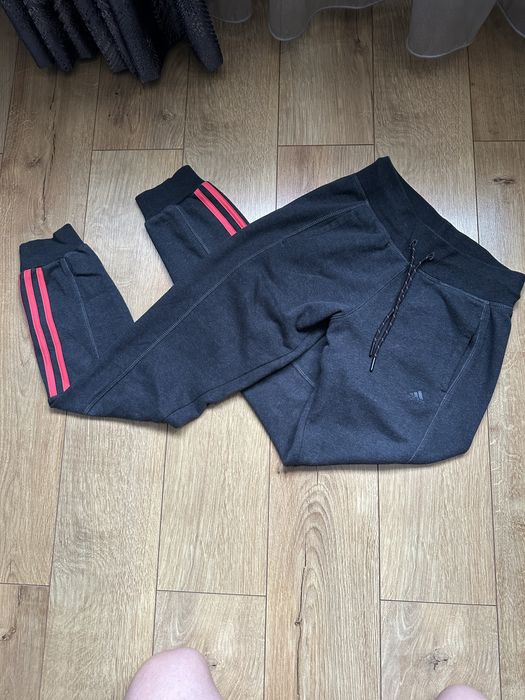 Спортен клин и анцуг Adidas