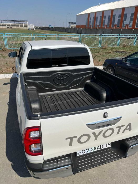 Купить Вкладыш пластик(Ванна) на пикап Toyota Hilux / Тойота Хайлюкс