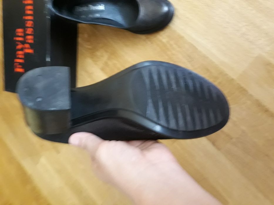 Pantofi piele naturală, mărimea 39, Flavia Passini.