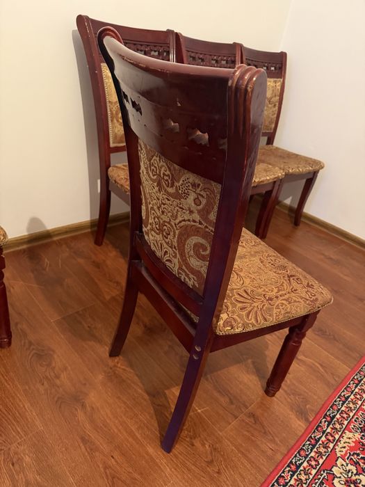 Стулья в хорошем состоянии