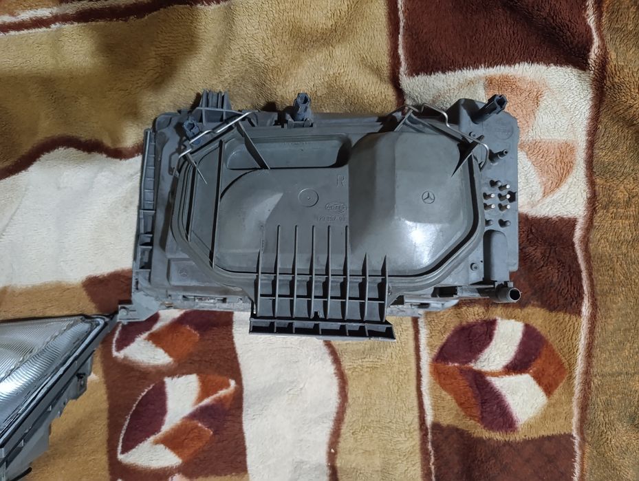 Фары на Мерседес 124 Е