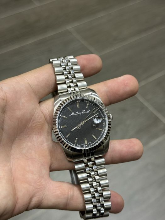 Mathey-Tissot H810AN