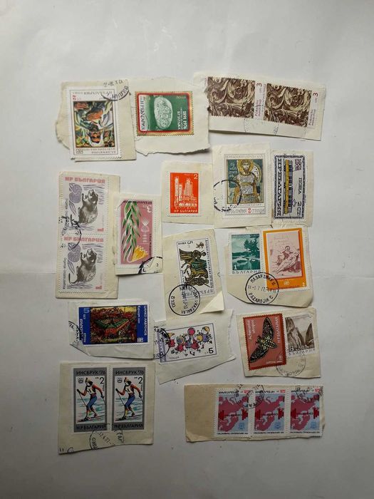 Продавам  пощенски  марки