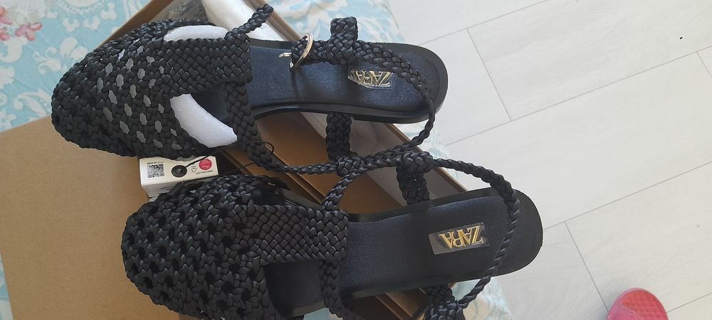 Сандали 37 размер Zara