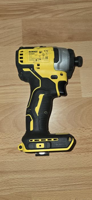 Impact Dewalt DCF 809 aproape noua fara  acumulator