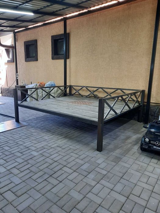 продам топчан разборный металлический