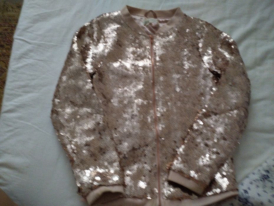 Бомбер, кофта на 8-10лет