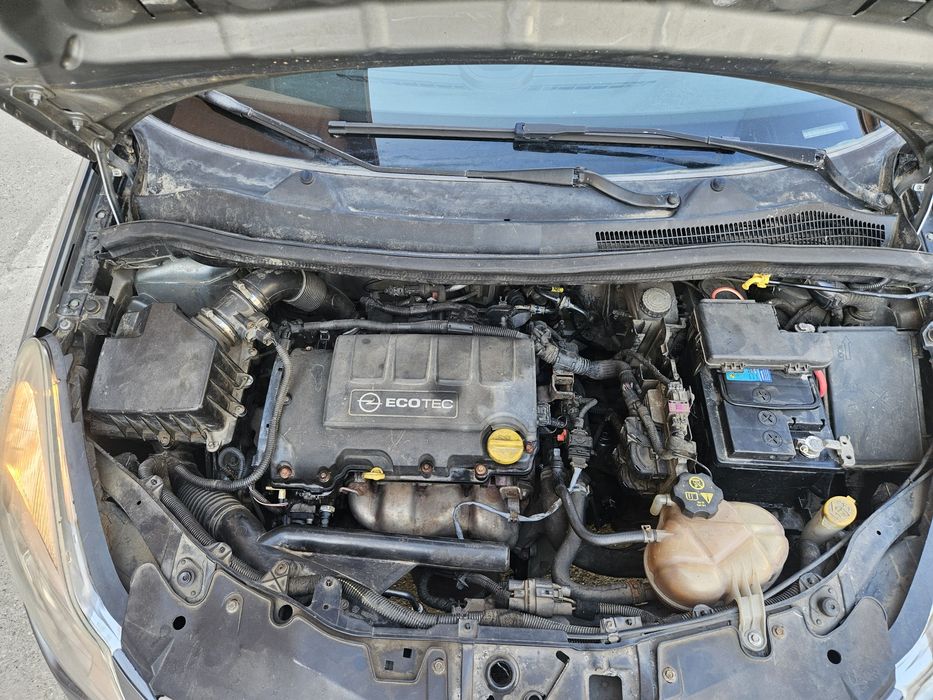 Opel corsa D facelift