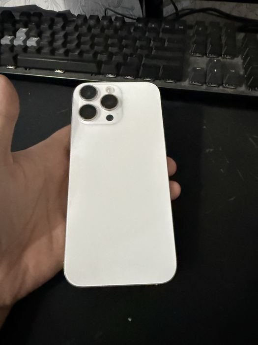 Продам iphone 16 pro max