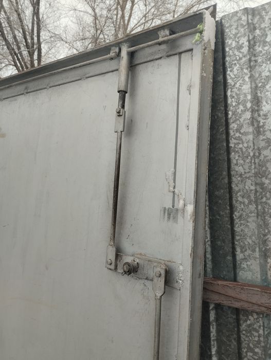 Темір есік сатылады