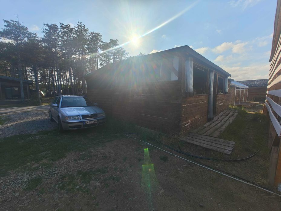 Каравана с навес на Къмпинг Градина, 10 метра от плажа