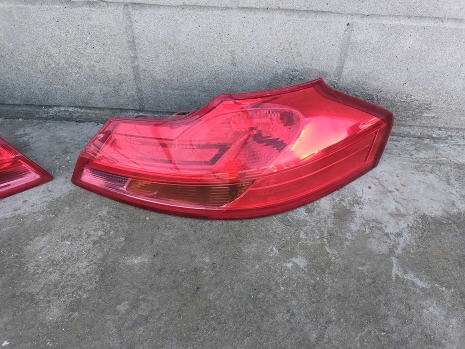 ляв и десен стоп за опел инсигния комби 08 -15 OPEL INSIGNIA инсигниа